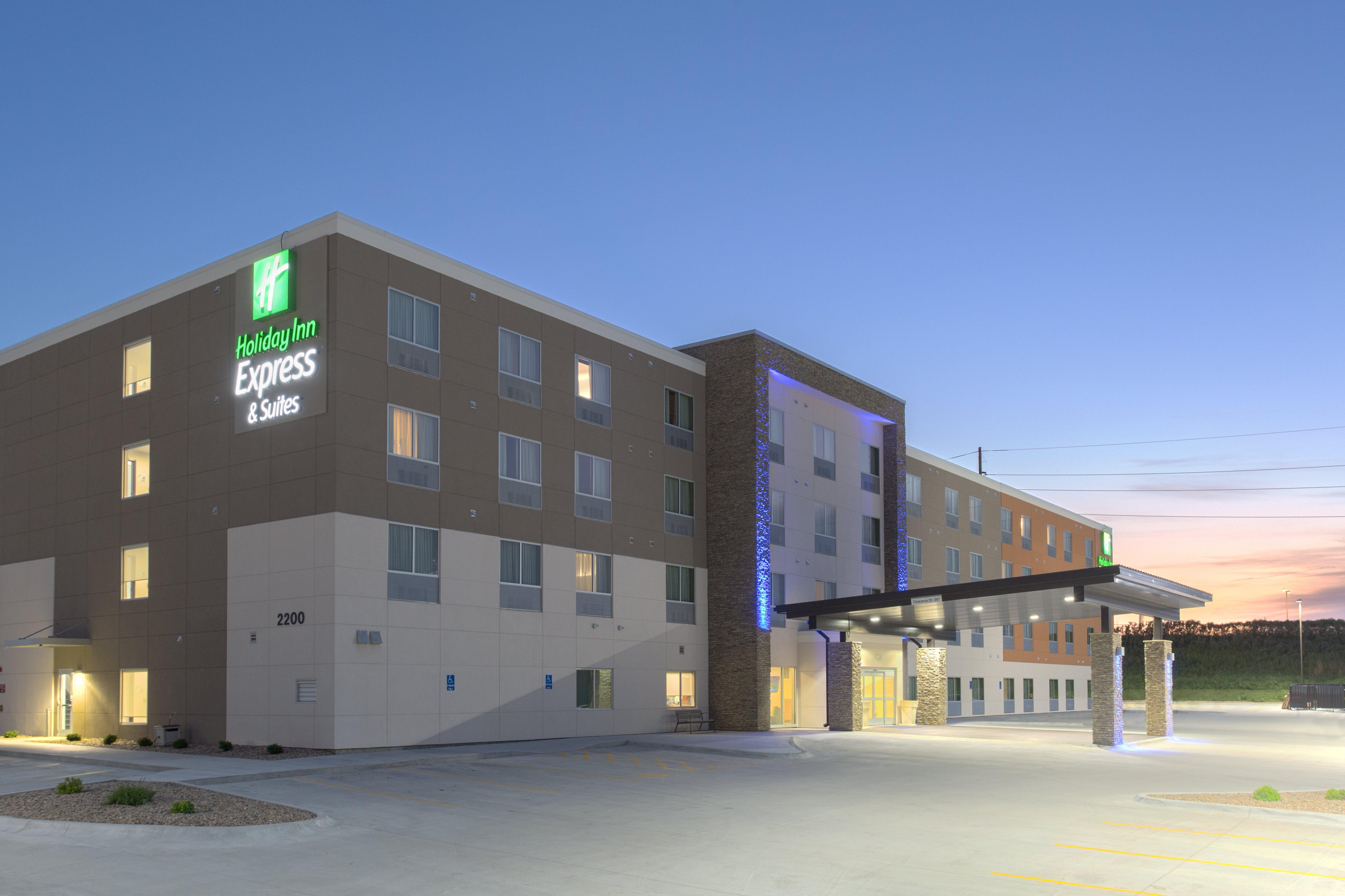 Holiday Inn Express & Suites Lincoln I - 80 By Ihg Dış mekan fotoğraf